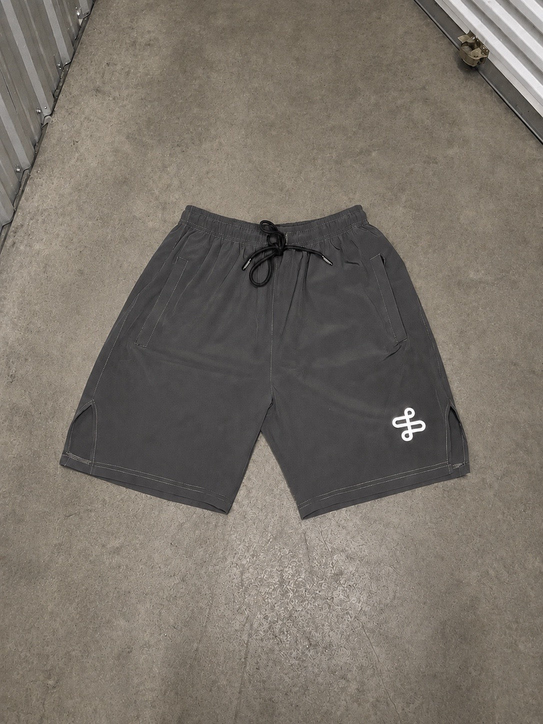 Trail 2.0 Grey Shorts